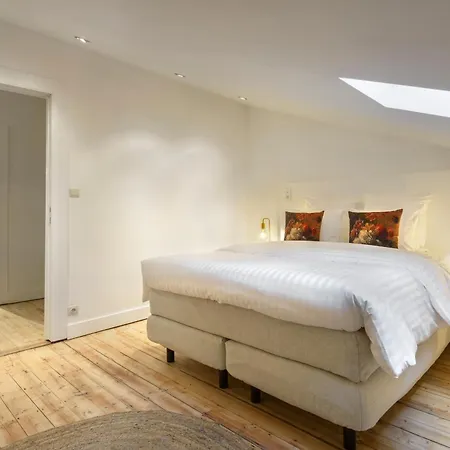 Our Bird's Nest In The Heart Of Guest house Antwerp